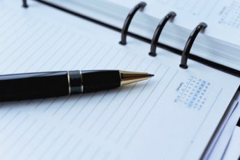 Звание «Заслуженный работник местного самоуправления» учреждено в России